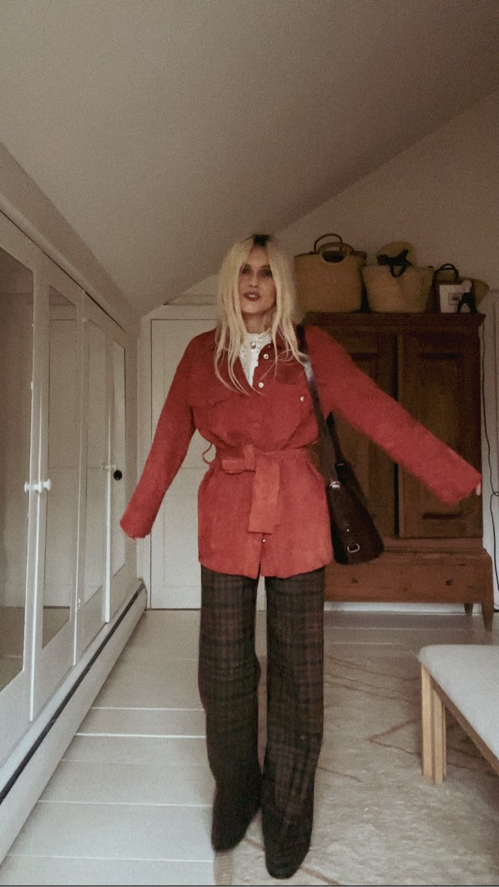 Obligatory full French to go celebrate the @sezane x @antoinettepoisson capsule collection, though dressing head to toe in one of my favorite labels wasn’t a big stretch 🤭.

The rationale behind my approach: aiming for a seasonal palette in pieces comfy enough for 2 hours of train (each way) and chic enough to arrive like I didn’t just spend 2 hours in a train. I’d say mission accomplished?!

Side bar: learning of this special collection with @antoinettepoisson felt strangely serendipitous, as I’d ordered some their wallpaper just a couple weeks before receiving the invitation. Very very excited to show you what I’m cooking with that 🤭

All the pieces 🔗🔗🔗 on my @shopmy — go to my profile page for easy access.

#LTKstorytime #LTKSeasonal #LTKootd