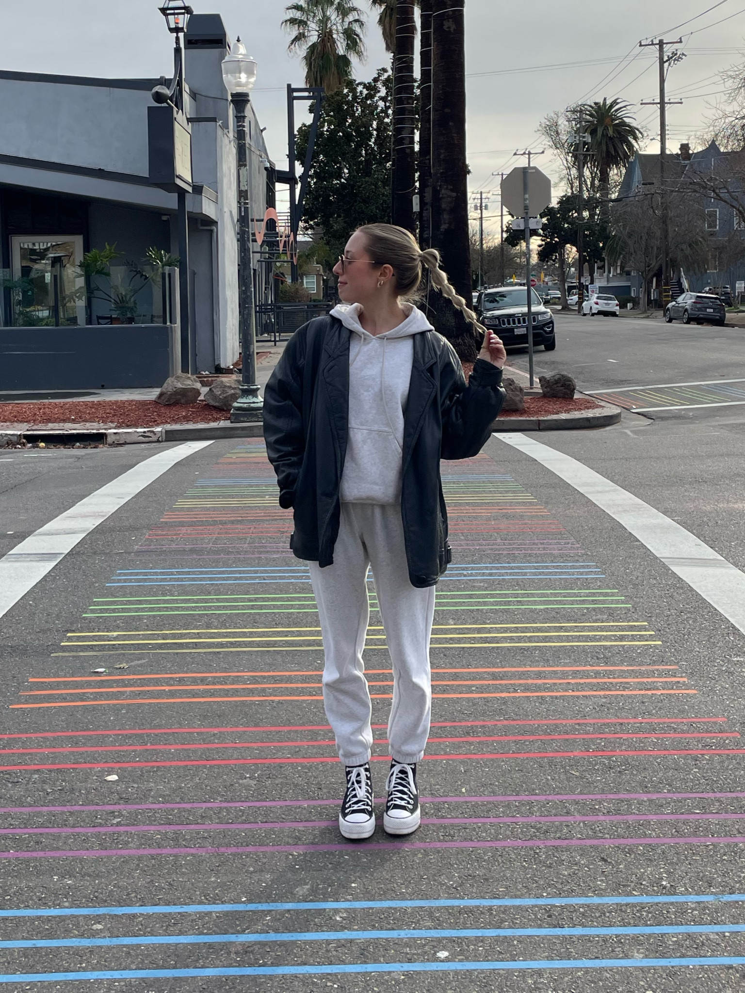 🌈🖤

#LTKunder50 #LTKfit #LTKstyletip