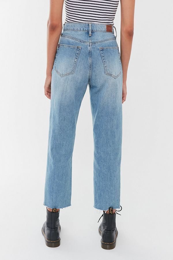 BDG High-Waisted Slim Straight Jean – Light Wash | Urban Outfitters (US and RoW)