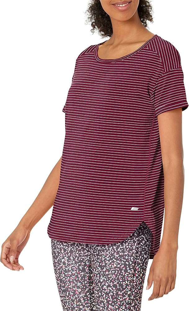 Amazon Essentials Women's Studio Relaxed-Fit Lightweight Crewneck T-Shirt | Amazon (US)