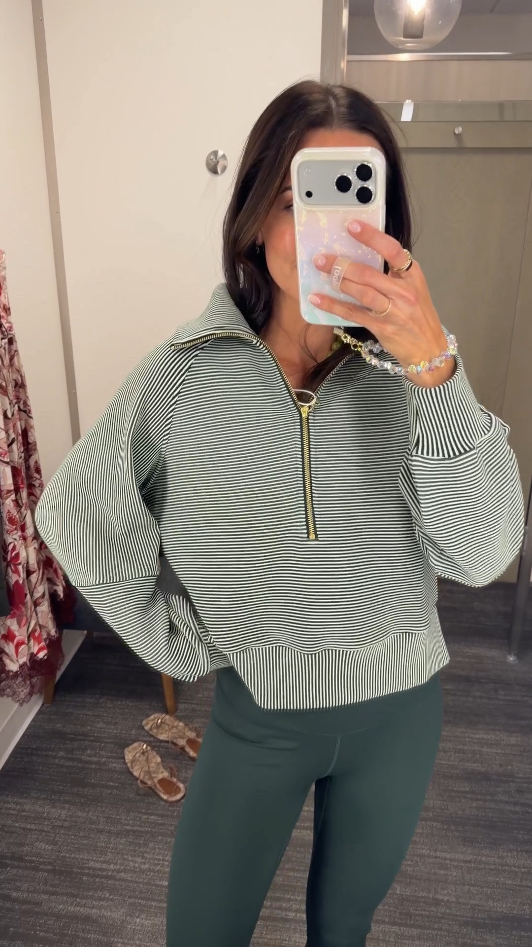 Selling fast!! True to size. I’m in an XS but the sleeves were a little short for me, I’d prefer S or M
Leggings: true to size (S) sooo comfy 

Nsale activewear / Nordstrom anniversary sale / Varley

#LTKSaleAlert #LTKActive #LTKmomlife
