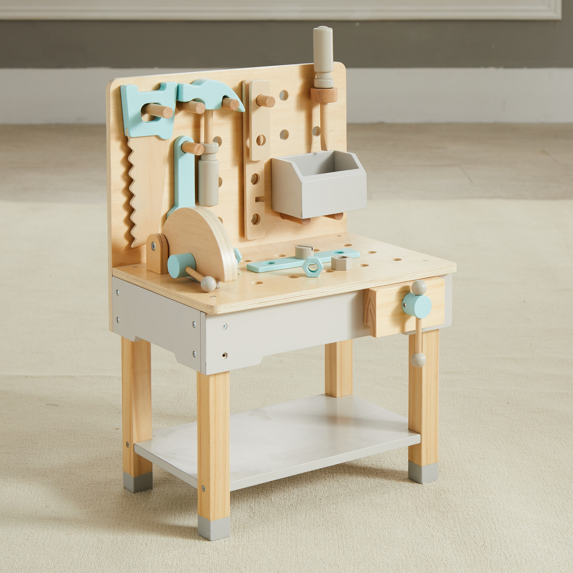 Little Builder Workbench, Natural | Maisonette