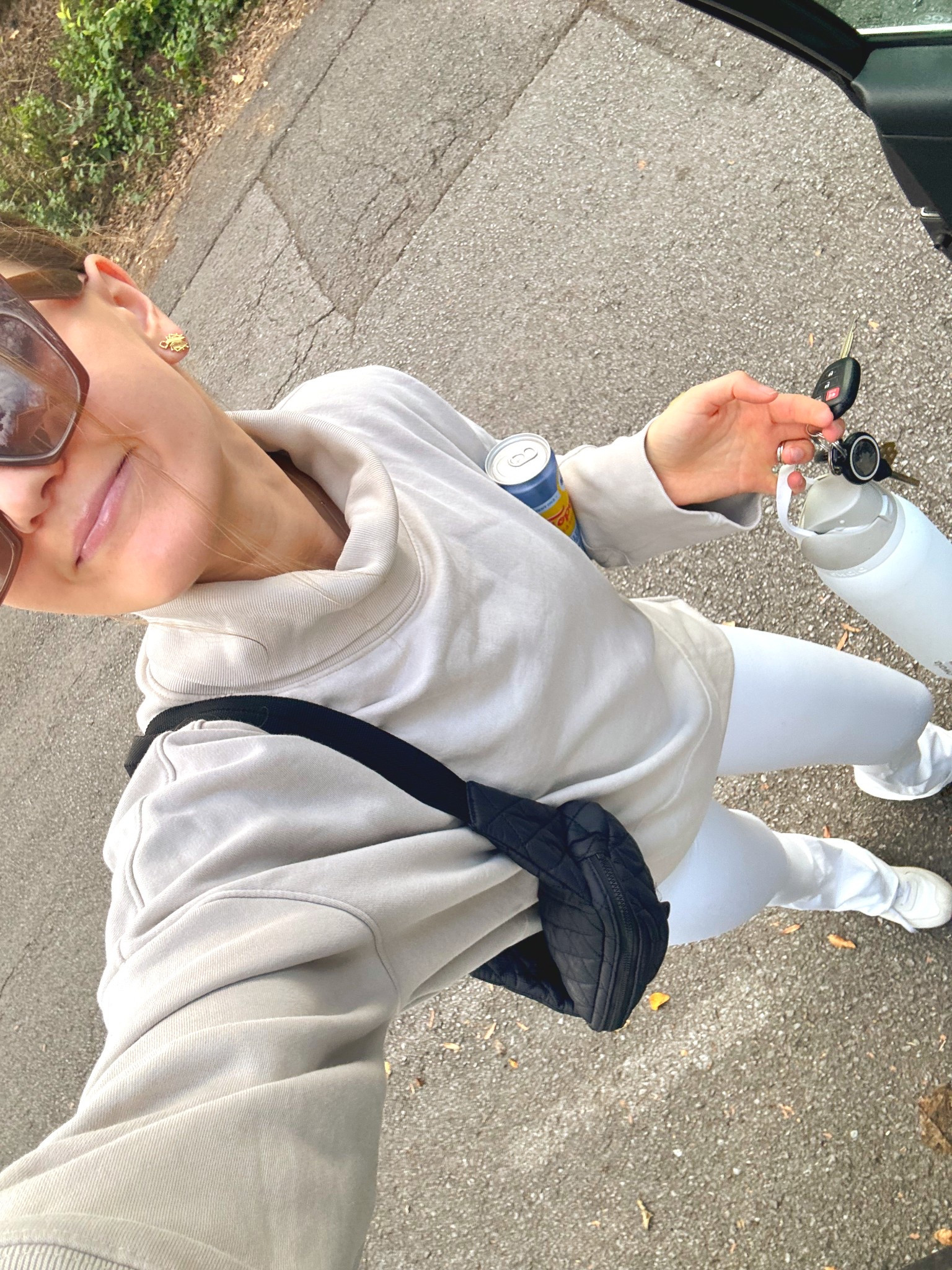 🤸‍♀️🤸‍♀️🤸‍♀️

Not linkable: gap sweatshirt

#LTKActive #LTKBeauty #LTKSaleAlert