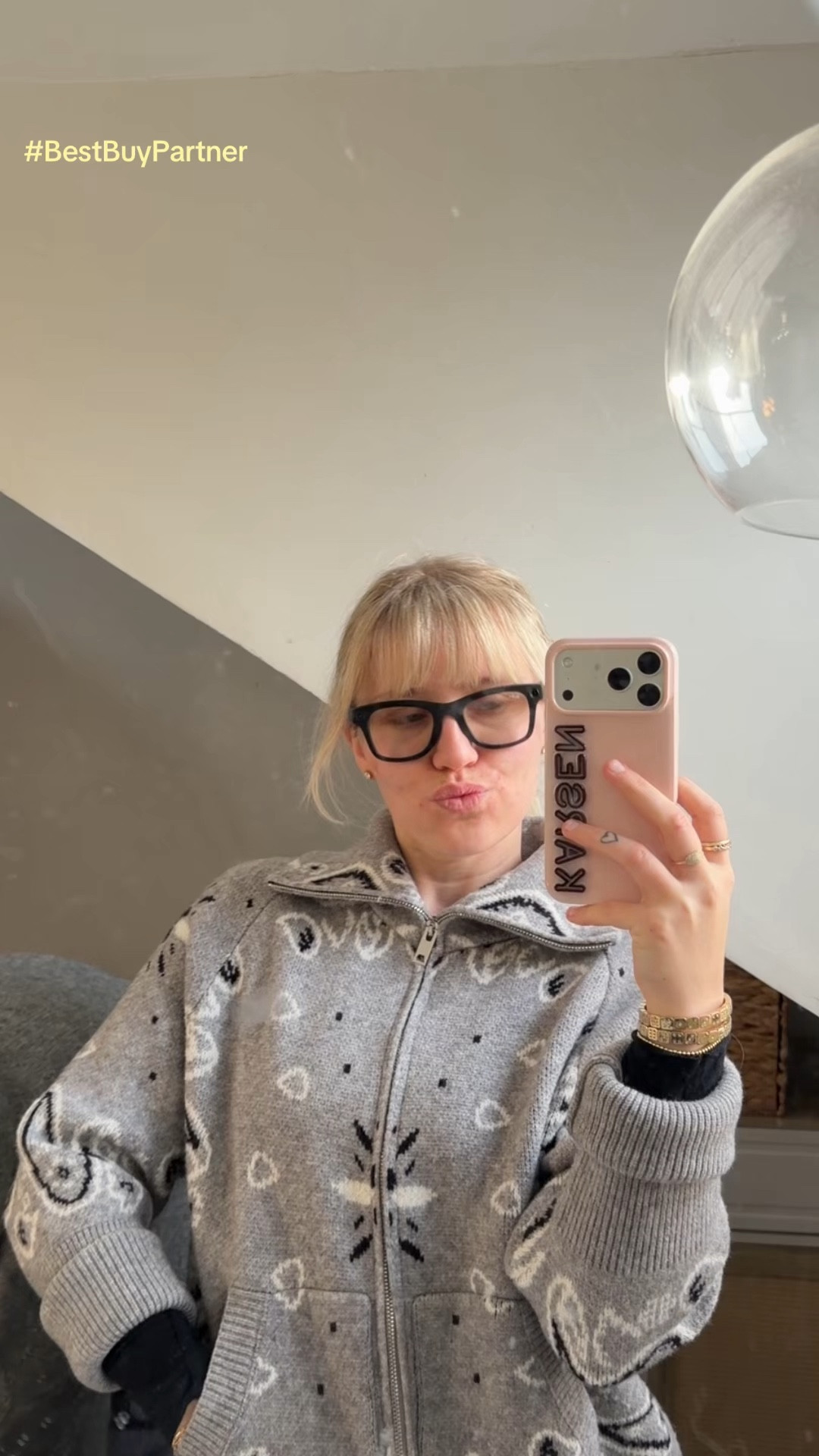 #BestBuyPartner - Moving day made memorable 👓📦✨loving my new Ray-Ban Meta glasses & all they can do - from capturing the little moments to answering all the important questions - i’m so glad i have my AI glasses !! available in a range of iconic styles that are perfect for everyday wear - shop now at @bestbuy (Save up to 25% on select Ray-Ban Meta glasses. Offer ends 5/25/2026)🤍