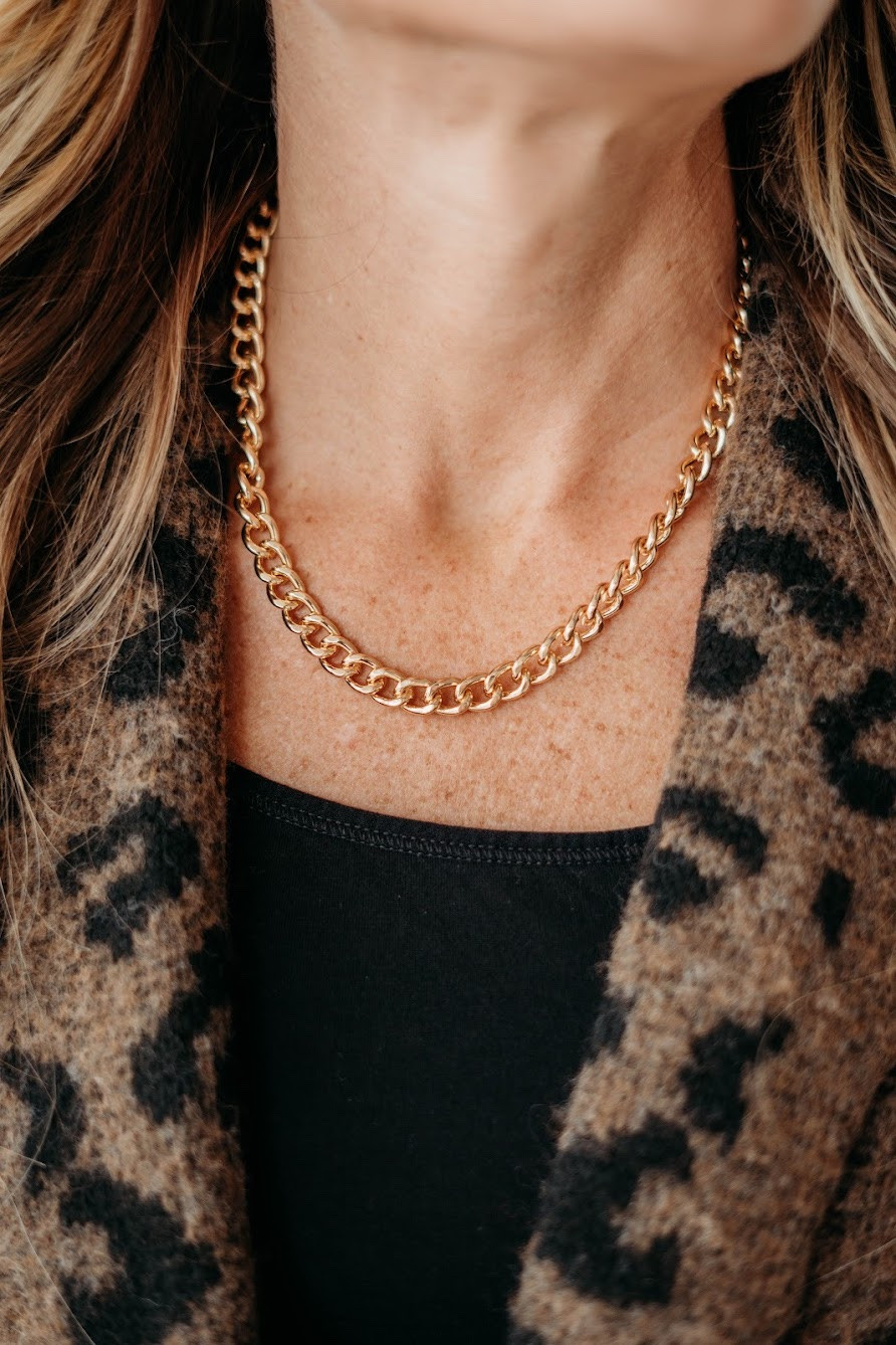 Gold chain necklace

Winter outfits  jewelry  Walmart fashion 

#LTKootd #LTKGiftGuide #LTKFindsUnder50