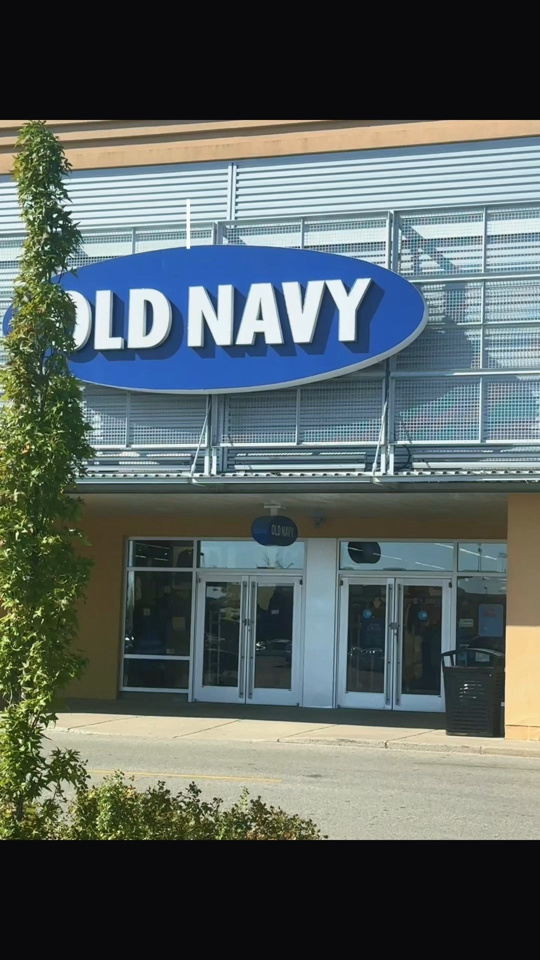 Old Navy try on haul as a mid-size women 

#LTKOver40 #LTKFindsUnder50 #LTKMidsize