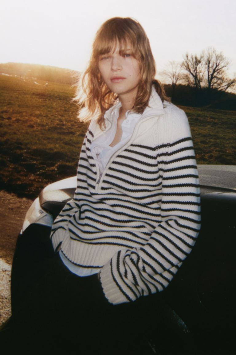 Zip-top jumper | H&M (UK, MY, IN, SG, PH, TW, HK)