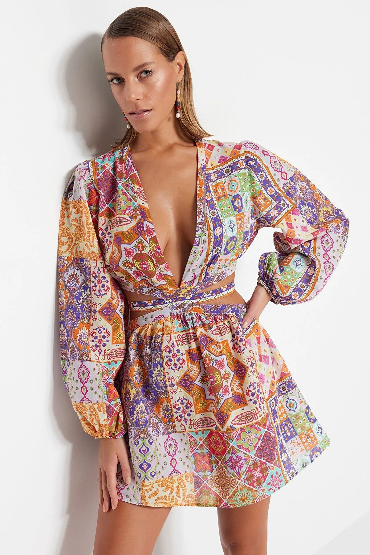 Trendyol Collection Kleid - Mehrfarbig - A-Linie Fast ausverkauft | Trendyol DE