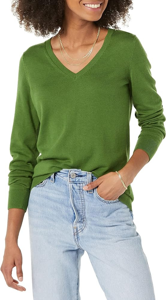 Amazon Essentials Women's Classic-Fit Lightweight Long-Sleeve V-Neck Sweater (Available in Plus S... | Amazon (US)