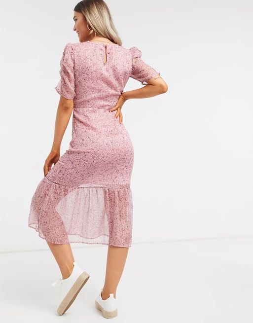New Look midi ditsy dress in pink | ASOS (Global)