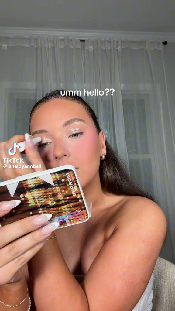what is this ?! 

#newmakeup #makeup #makeupreview #affordablemakeup
#drugstoremakeul

#LTKBeauty #LTKgrwm #LTKselfcare