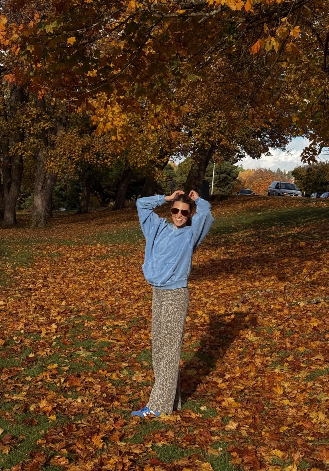 POP OF COLOR | a little pop of color on this fall day. And cheetah print never goes out of style 🌀🩵🐆🍁🍂

#LTKSeasonal #LTKFindsUnder50 #LTKStyleTip