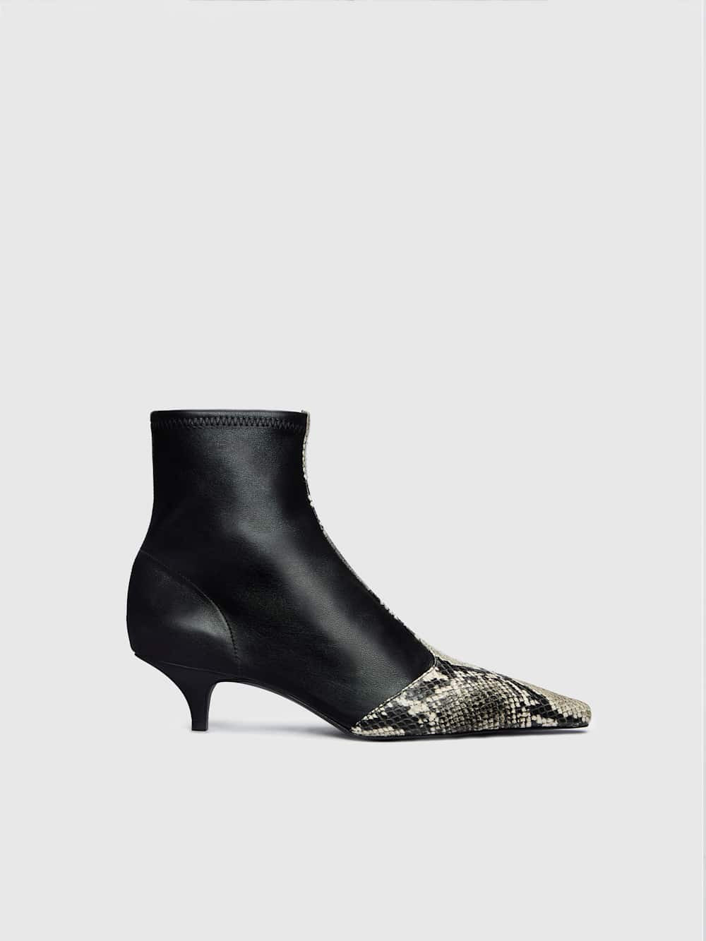 Robbie Ankle Boot | Reformation (Global)