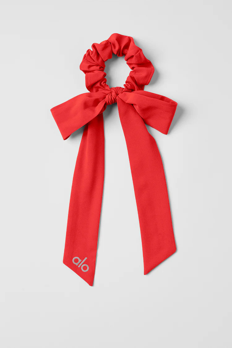 Love Knots Tie Scrunchie | Alo Yoga (US)
