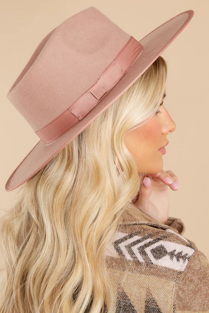 Top It Off Mauve Pink Hat | Red Dress 