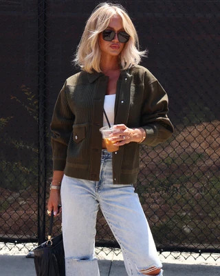 Downtown Babe Knit Color Block Sweater Olive / L | VICI