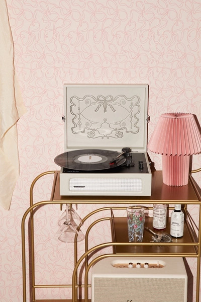 Crosley UO Exclusive Embossed Bows Voyager Bluetooth Record Player | Urban Outfitters (US and RoW)