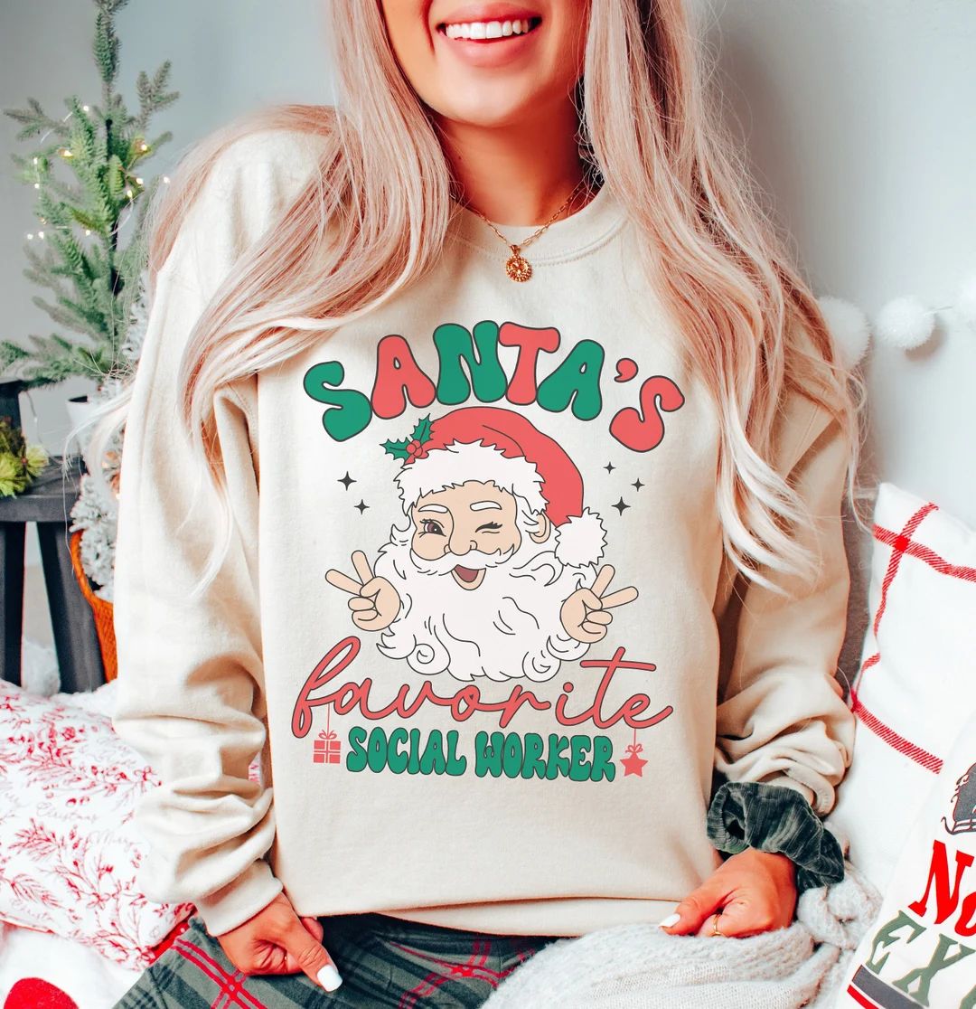Santa's Favorite Social Worker Christmas Crewneck Sweatshirt, Retro Santa School Social Worker Sh... | Etsy (US)