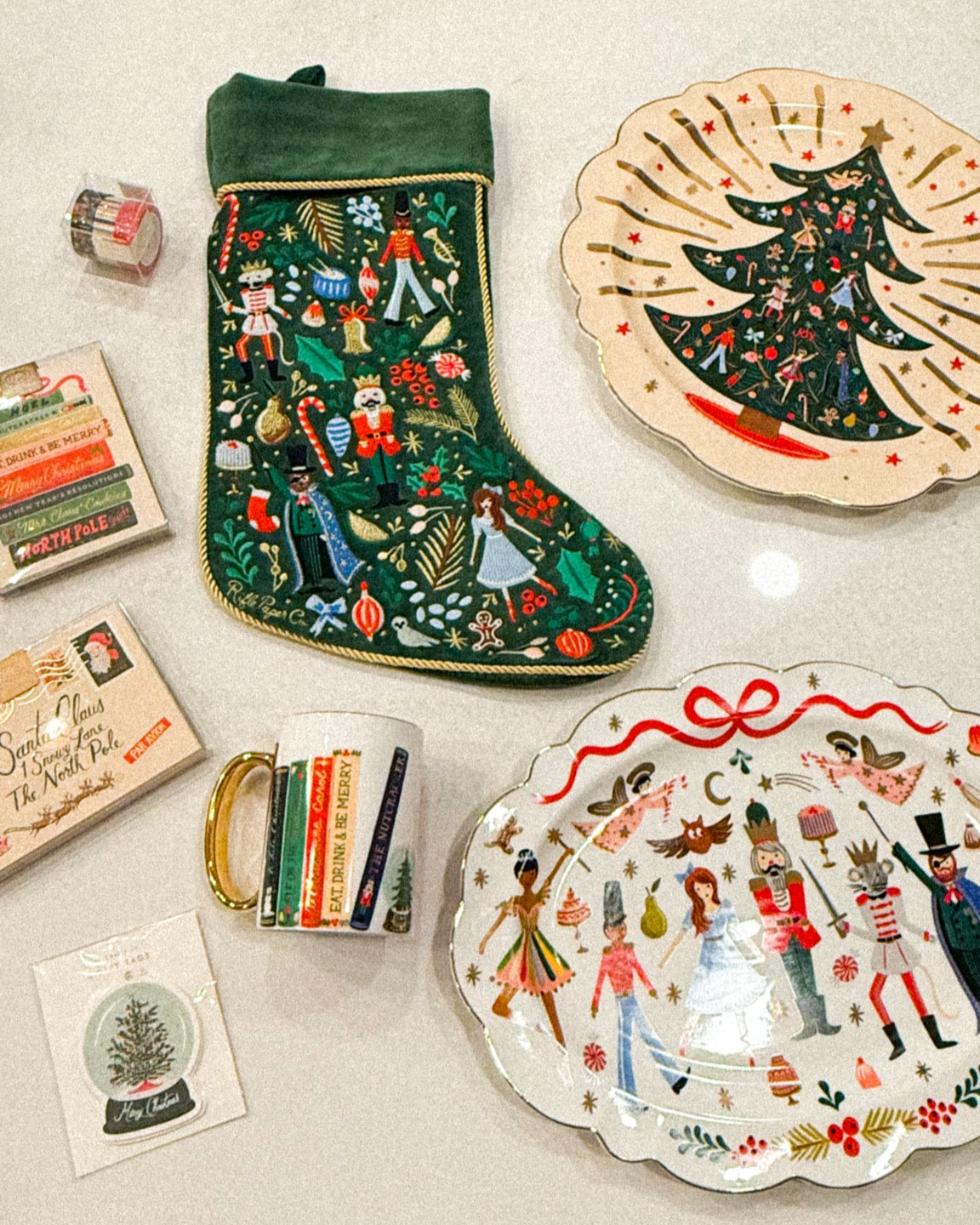 Use code TINA25 for 25% off sitewide! 🎄🎀☃️

#LTKHome