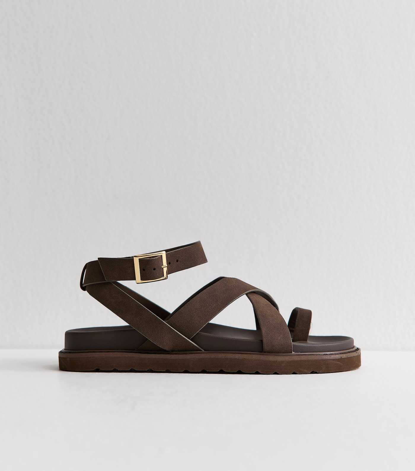 Brown Faux Suede Toe Loop Chunky Flat Sandals | New Look | New Look (UK)