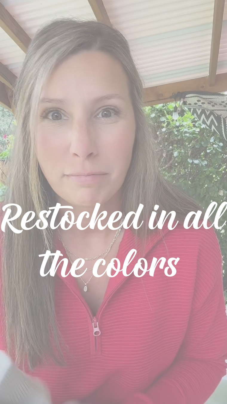 It sold out for a reason… and it's finally BACK! 🤎🍂
This viral pullover was one of last year's favorites, and now it's been restocked in all the colors! It's lightweight, cozy, and the perfect piece for transitioning into fall. Whether you're pairing it with leggings, jeans, or shorts for those cooler evenings, it's an easy grab you'll wear on repeat.
Which color is your favorite? 👇
#amazonfinds #viralpullover #prettygarden #pullover #fallvibes