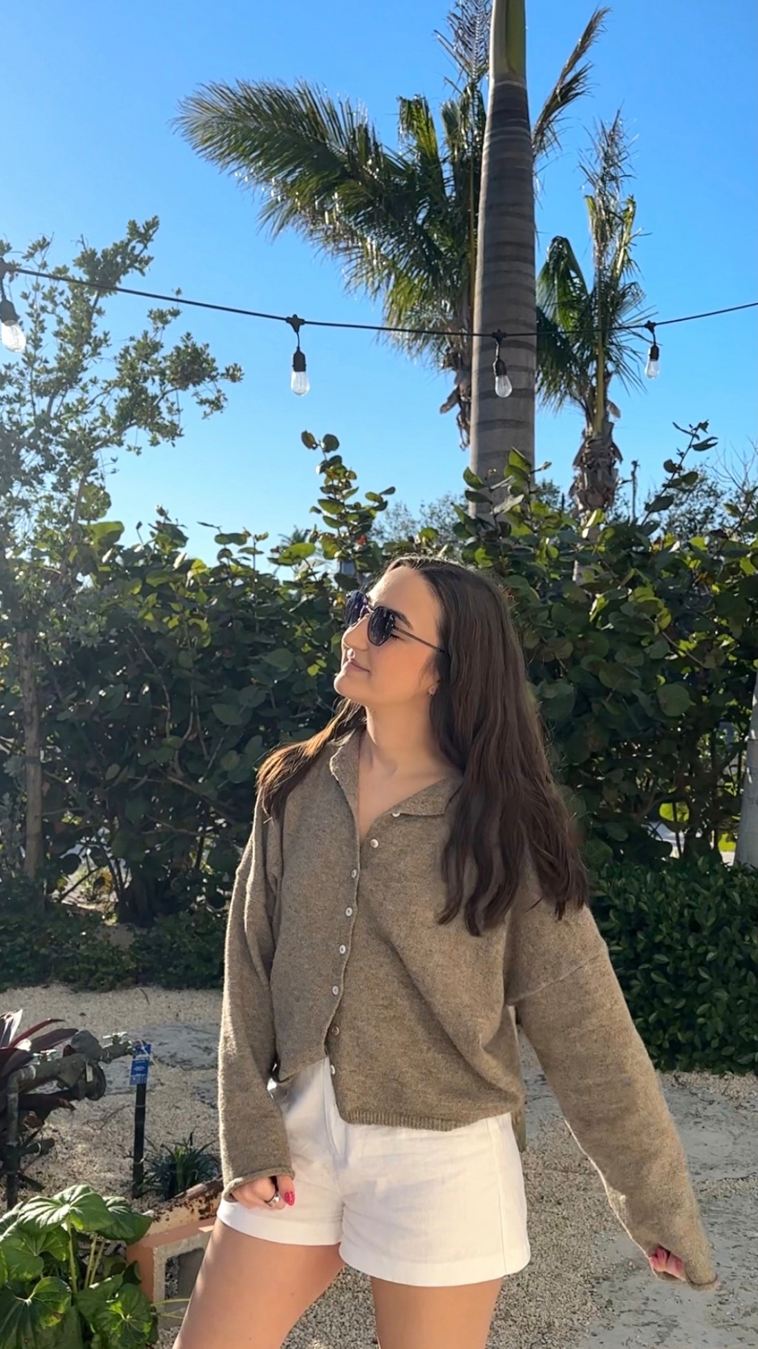 spring uniform: lightweight cardigan and white linen shorts 🧡




linen, spring break, comfy, meshki

#LTKSeasonal #LTKStyleTip