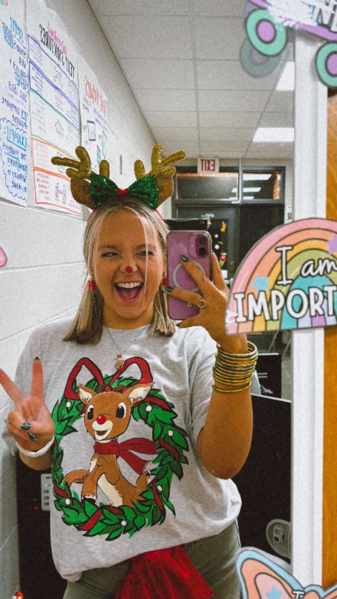 Reindeer day 🎄🦌❤️

#LTKootd #LTKHoliday #LTKSeasonal