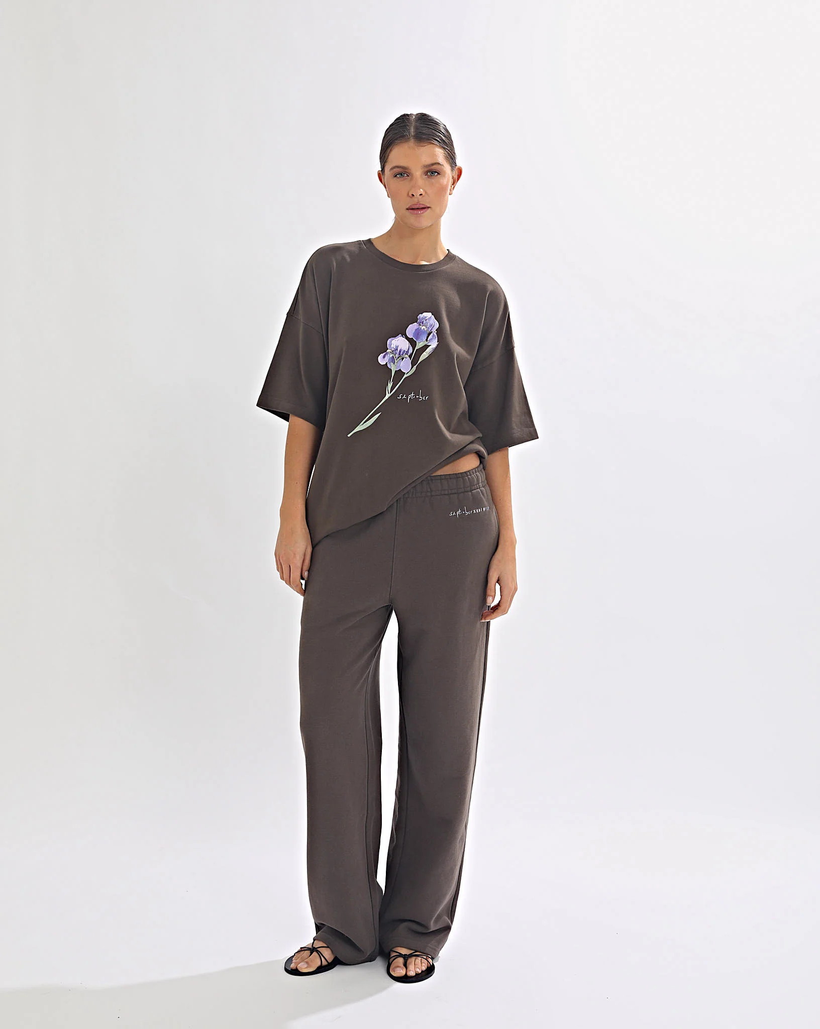 September Tee Soil | One Mile