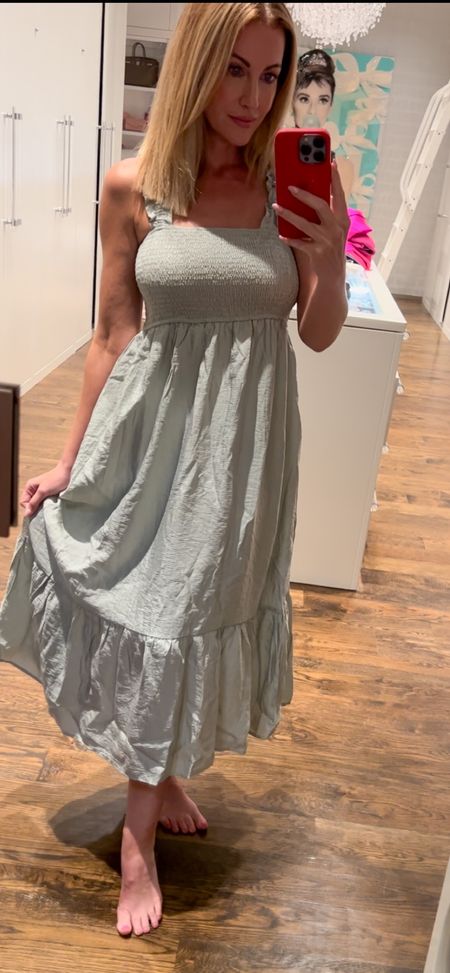 Love this easy breezy summer dress.  It’s under $30

#LTKSeasonal #LTKtravel #LTKunder50