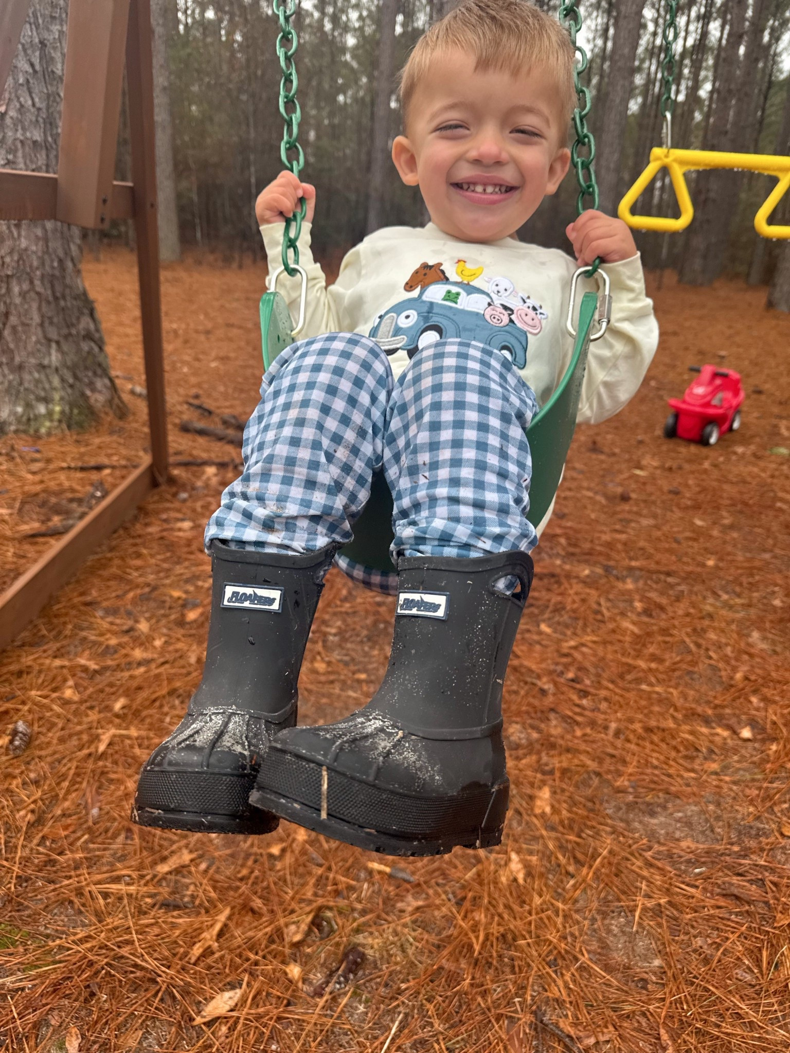 Favorite rain boots☔️

#LTKKids #LTKootd #LTKmomlife
