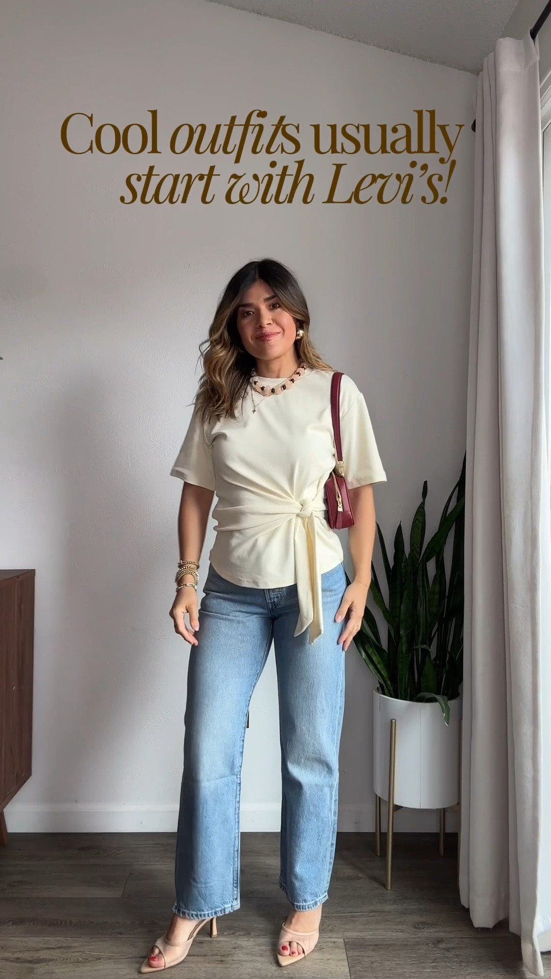 How cute is this top?! I’m so in love with it! It’s super stretchy and soft!
Top size xs
Jeans size 25

#LTKootd #LTKSeasonal #LTKTravel