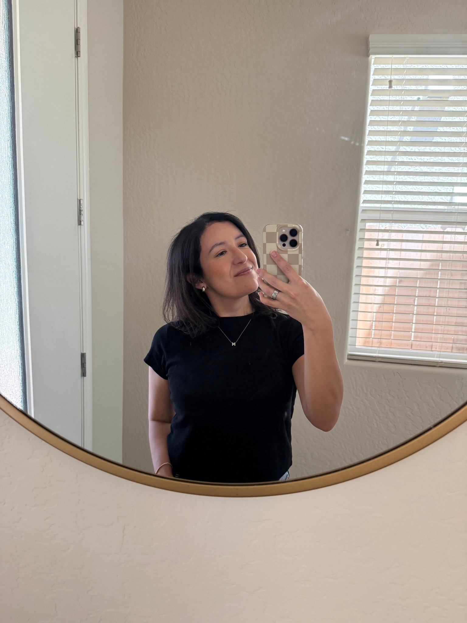 Classic, comfy, and always a little elevated.🖤
This black tee is the unsung hero of my wardrobe — soft, fitted, and perfect for layering or solo days.
Linked this exact top + my favorite neutral phone case (you already know 😏).

#LTKEveryday #LTKunder50 #CasualStyle #MirrorSelfieMagic #MinimalVibes #WellnessStyle #NeutralWardrobe #SoftLifeLook

#LTKSaleAlert #LTKFindsUnder50 #LTKSummerEdit
