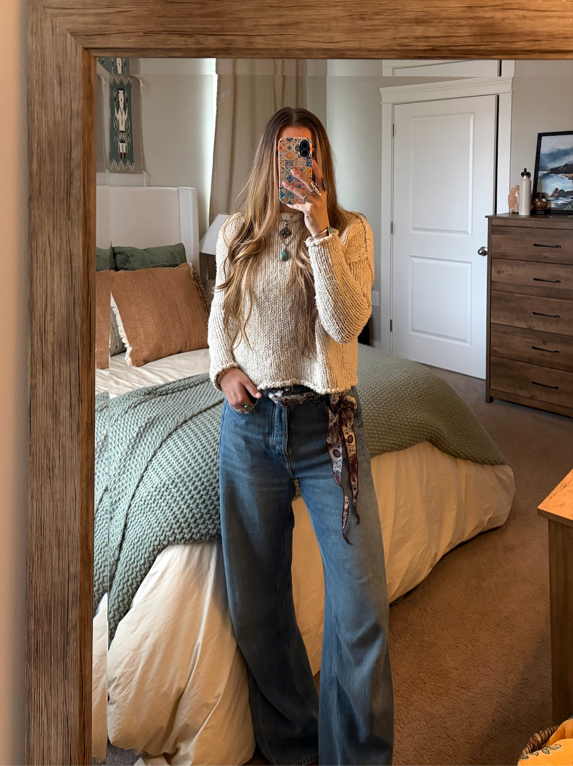 27 in jeans
XS in sweater