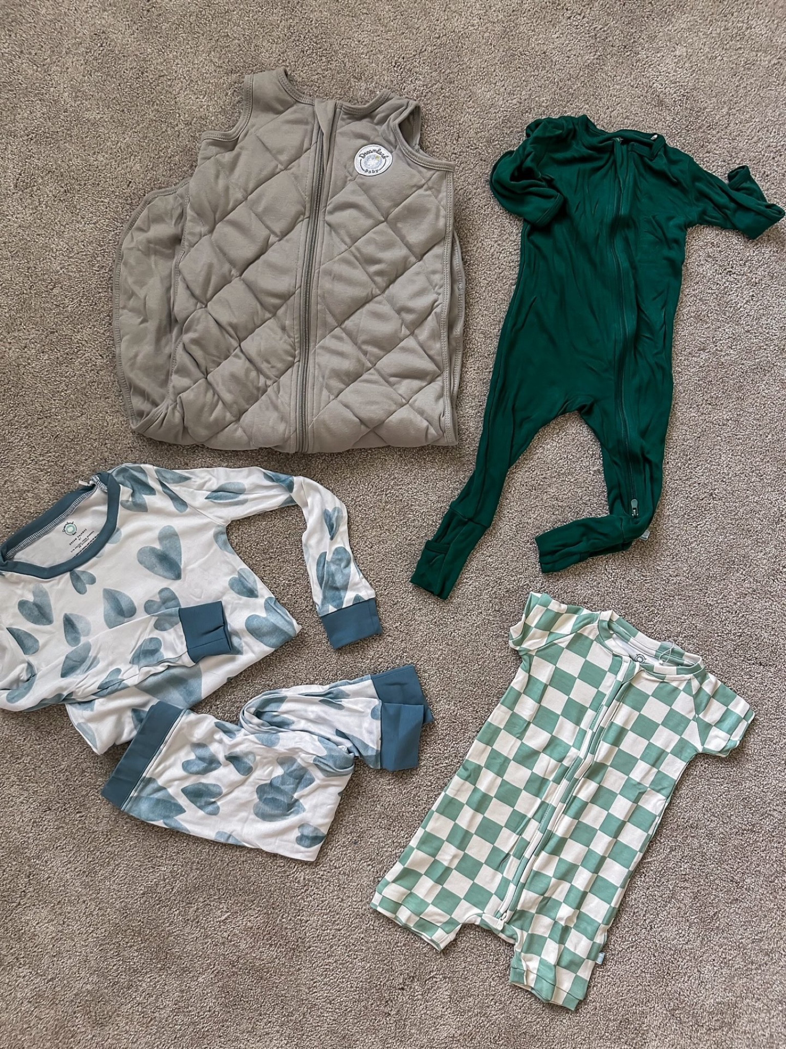 Dreamland baby bamboo pjs for kids + babies! Use code THRIVE for 30% off! 

Bamboo kids pjs // weighted sleep sack for baby // zip up pajamas for baby // baby romper 

#LTKFamily #LTKKids #LTKBaby