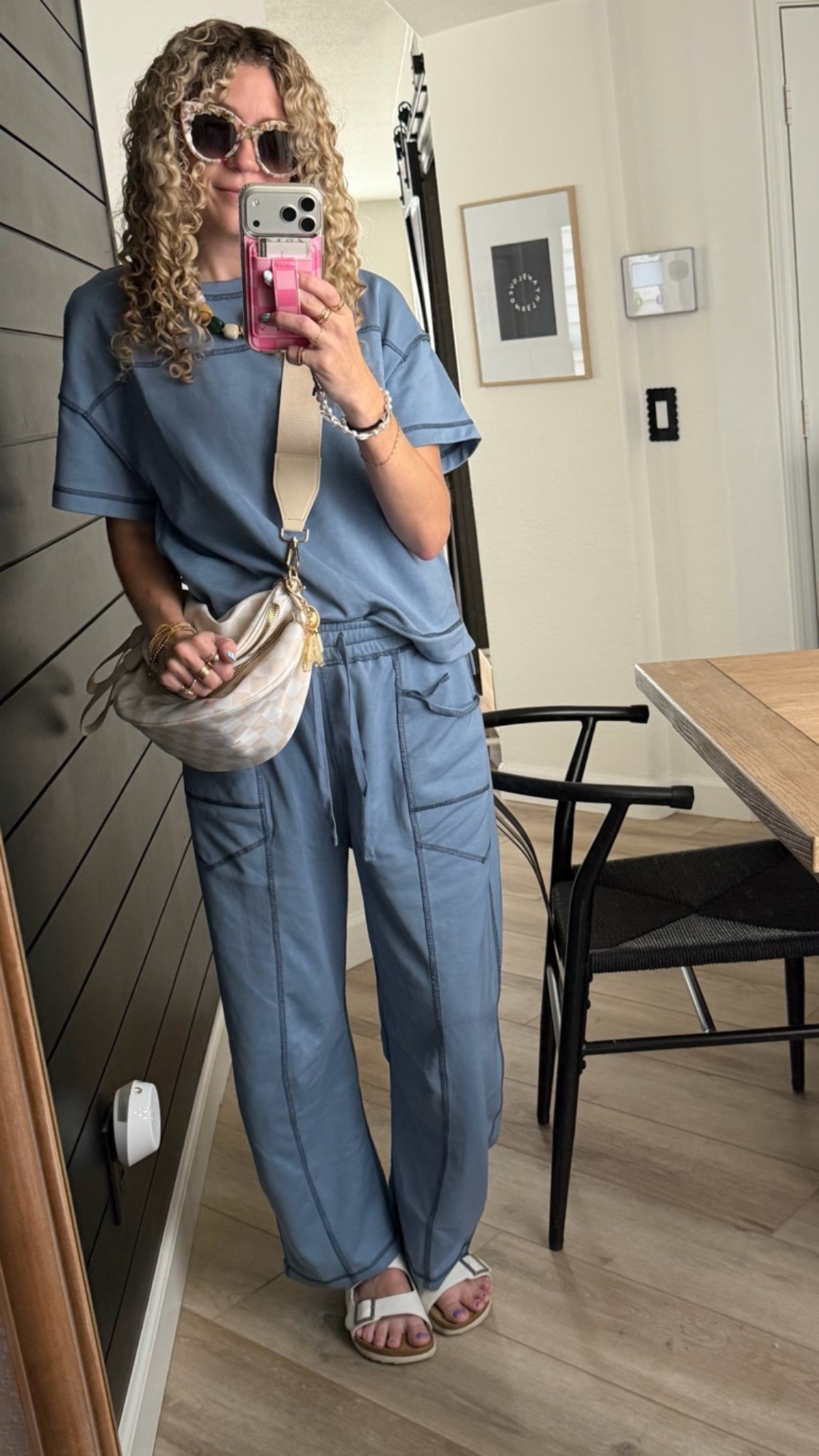 Mama OOTD 💙🕶️🦋✨

#LTKmomlife #LTKootd #LTKdayinmylife