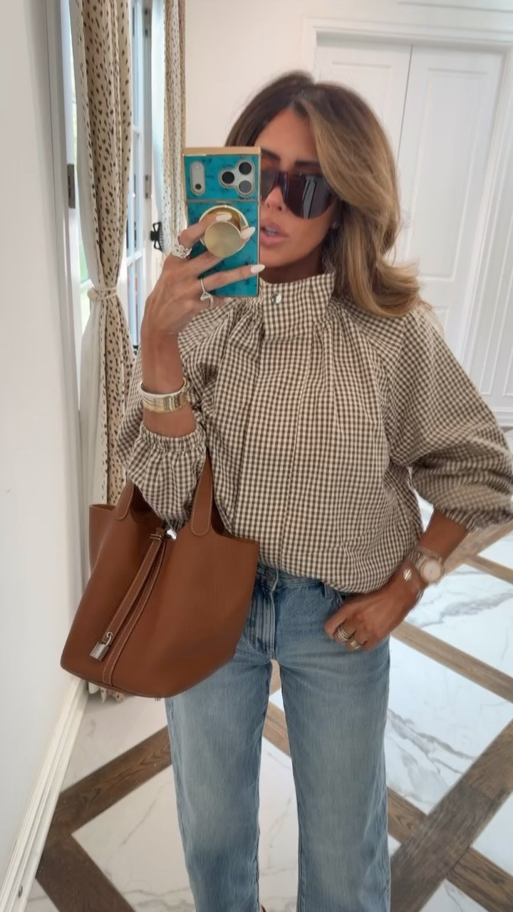 Okay here is the brown version!! This is such a great Zara dupe!! I’m wearing a small and 26 in jeans! 

Amazon fashion, Amazon finds, Nordstrom fashion, Fall outfits, Autumn outfits, Teacher outfits, Casual fall outfit, Fall jackets, Gemme Beauty, Emily Gemma

#LTKWorkwear #LTKdayinmylife #LTKootd