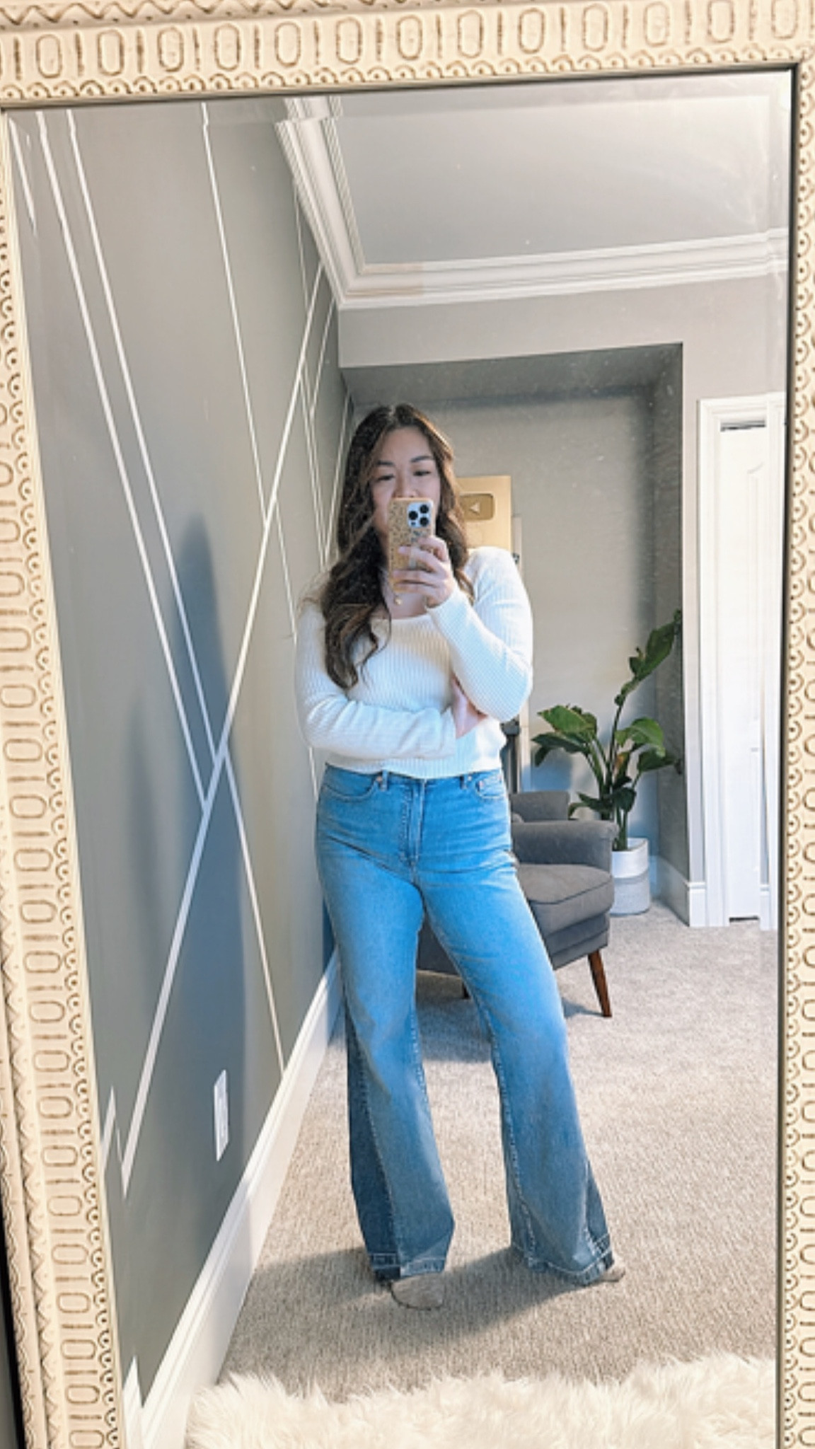 Bringing back the Flared Jeans!

#LTKmidsize #LTKover40