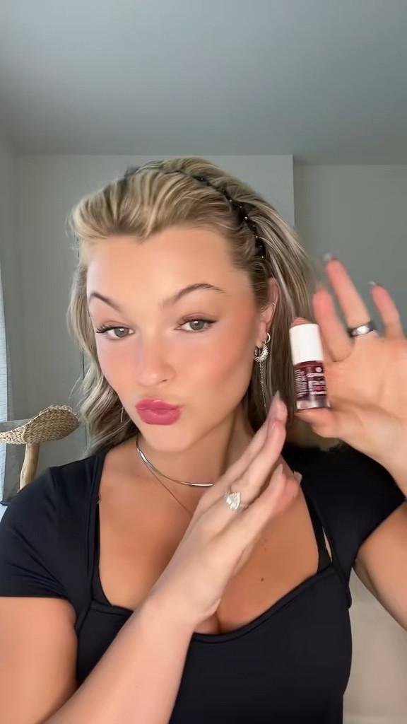 one of my favorite summer makeup hacks🤝🏻

Makeup tutorial, lip stain, affordable makeup

#LTKBeauty #LTKStyleTip #LTKFindsUnder50