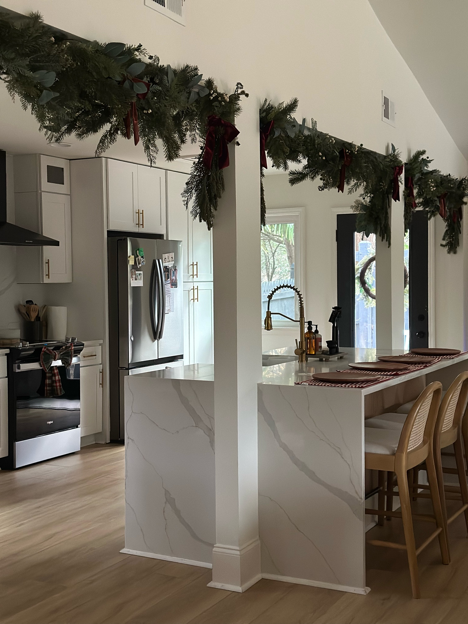 holiday home magic 🪄 #LTKHoliday 

#LTKSeasonal #LTKHome