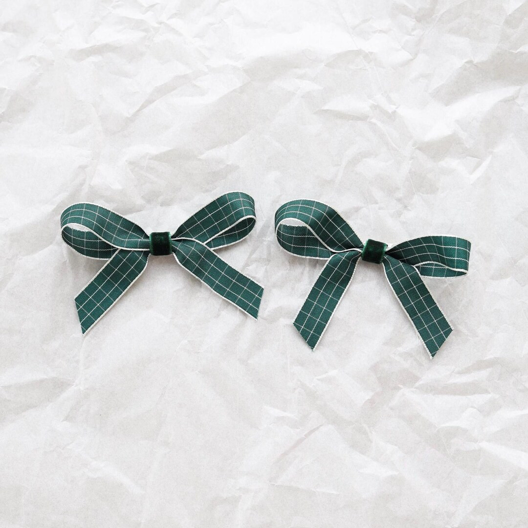 Green Christmas Plaid Pigtail Bows, Green Christmas Bows, Toddler Pigtail Bows, Green Ribbon Bows... | Etsy (US)