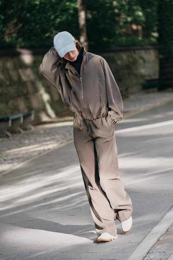 Zara - Wide-Leg Elastic Waist Trousers - Khaki - M - Woman | Zara UK