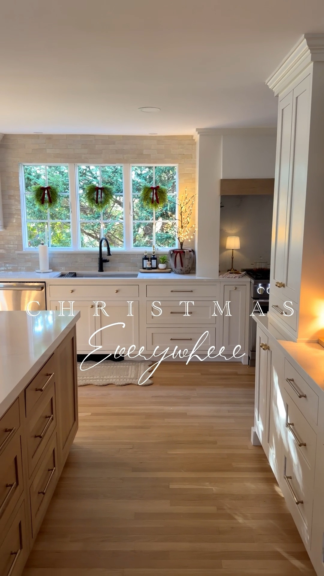 Christmas is everywhere and I love it!!! Check out my holiday links below! ❤️♥️

#LTKSeasonal #LTKHoliday #LTKHome