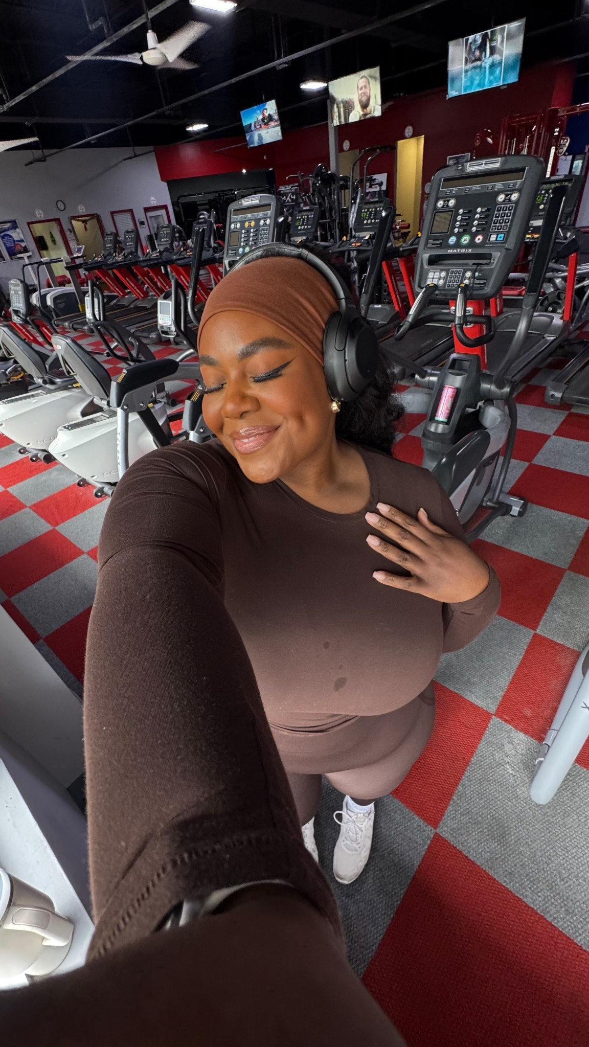 If you want to level up your makeup to last all day long and look better than ever you need these products in 2026 

#LTKBeauty #LTKFindsUnder50 #LTKSaleAlert