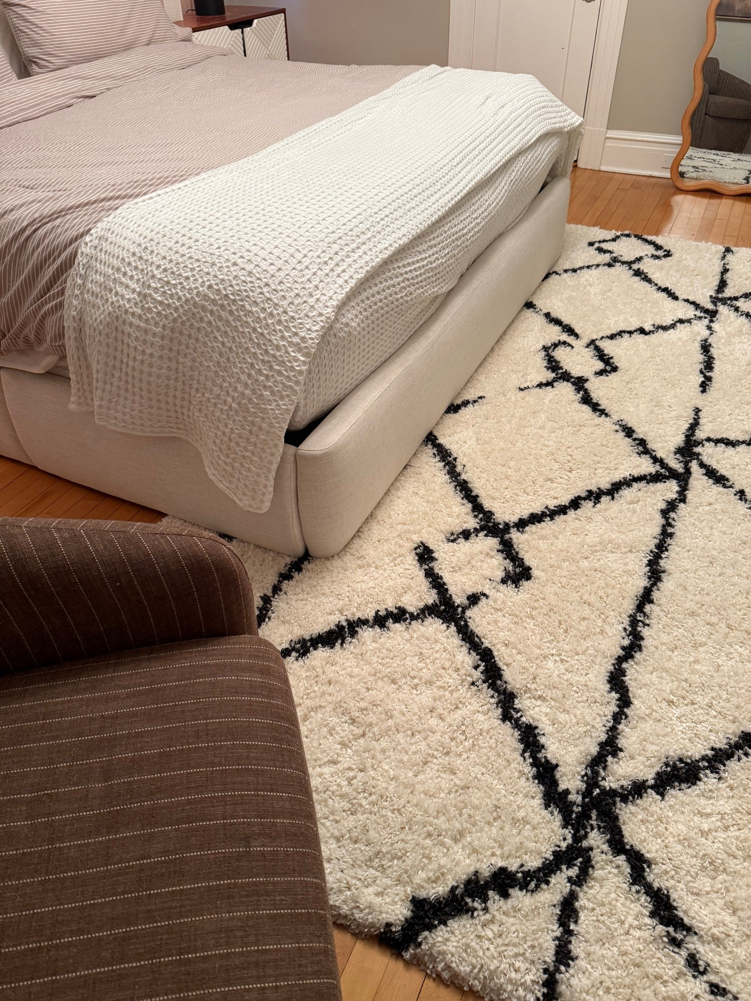 I’ve finally found the perfect rug for my bedroom. #LTKFamily

#LTKU #LTKHome