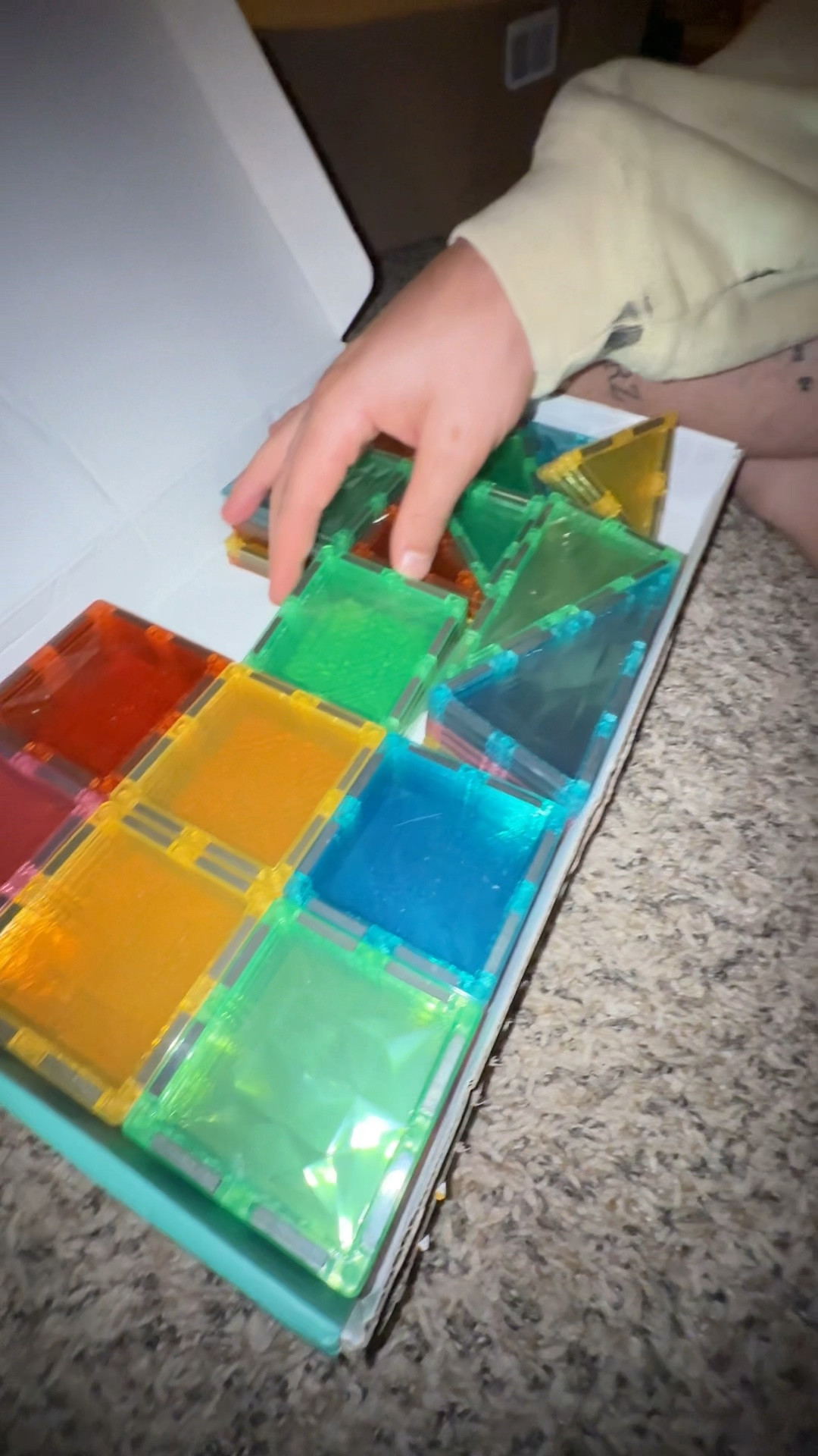 Magnetic Tiles 100+ Pieces 🧲 Perfect STEM toy for kids, builds creativity, learning, and endless fun!

#LTKmomlife #LTKSaleAlert #LTKGiftGuide