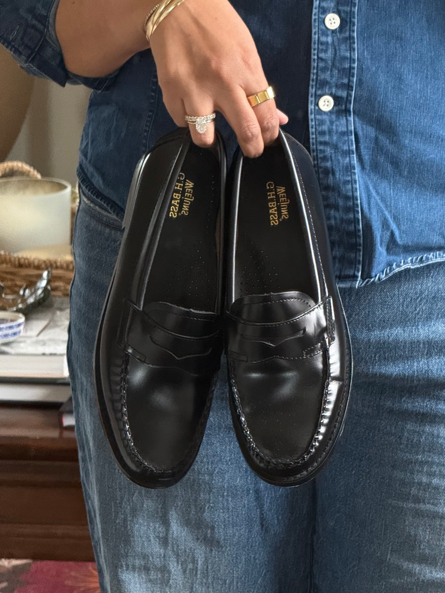 Black loafers 

#LTKGiftGuide #LTKgrwm #LTKMidsize