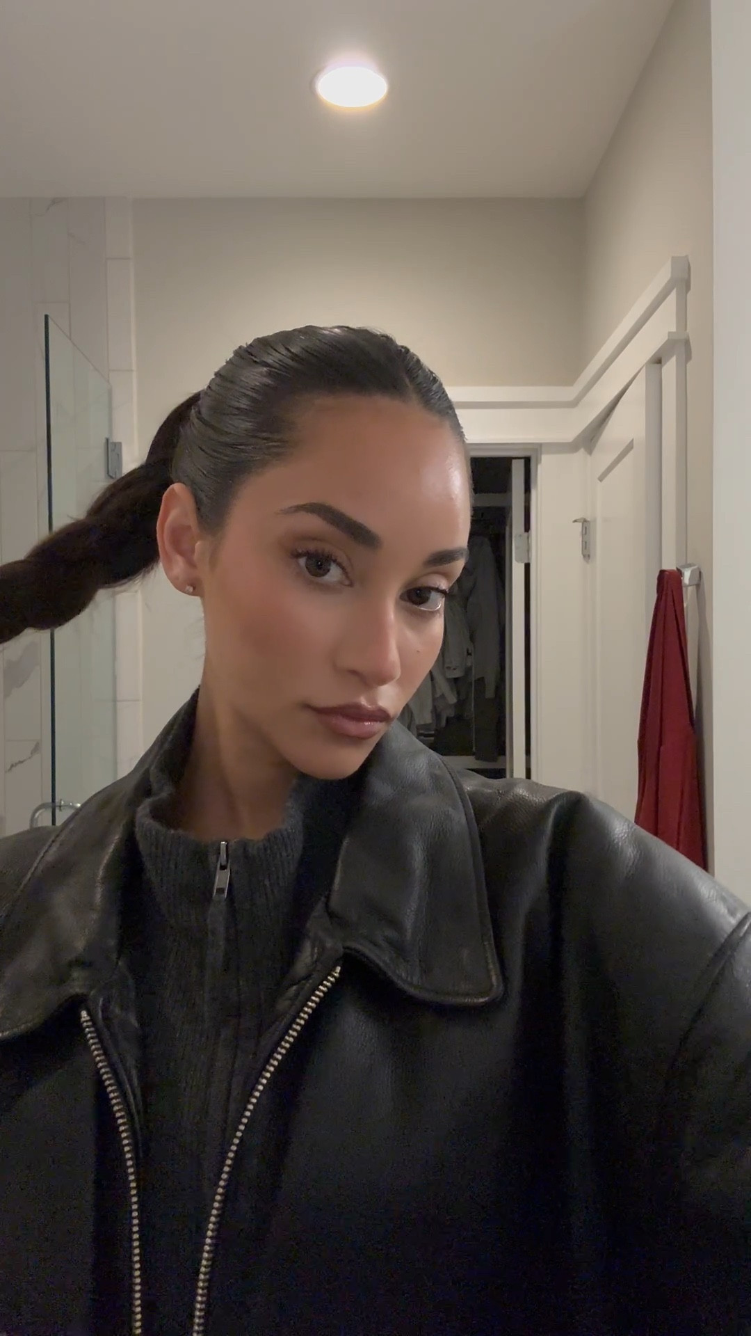 gno fit✨
pants: 24
sweater: small
shoes: 7.5