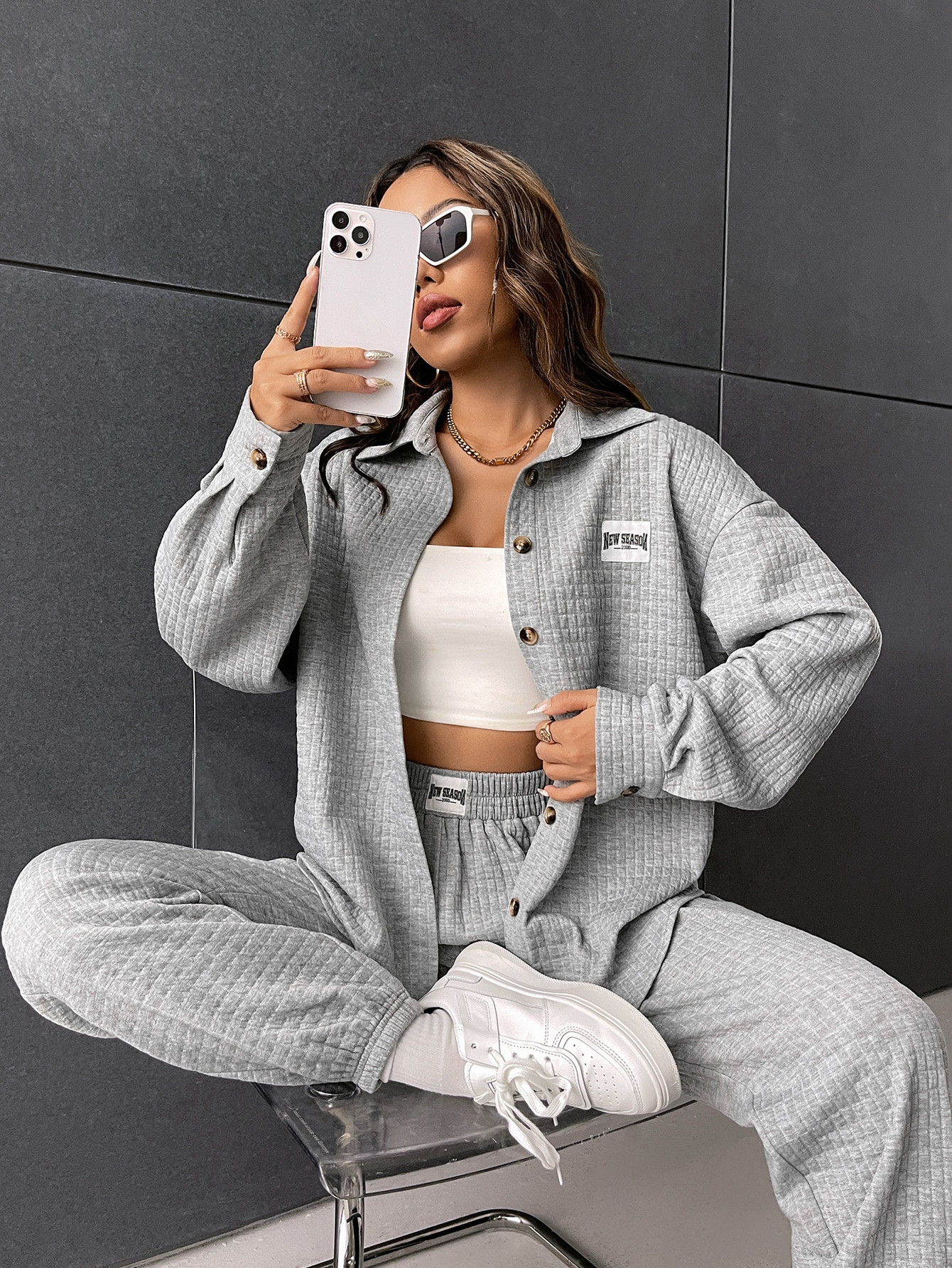 SHEIN EZwear Letter Patched Detail Quilted Drop Shoulder Shirt & Sweatpants | SHEIN