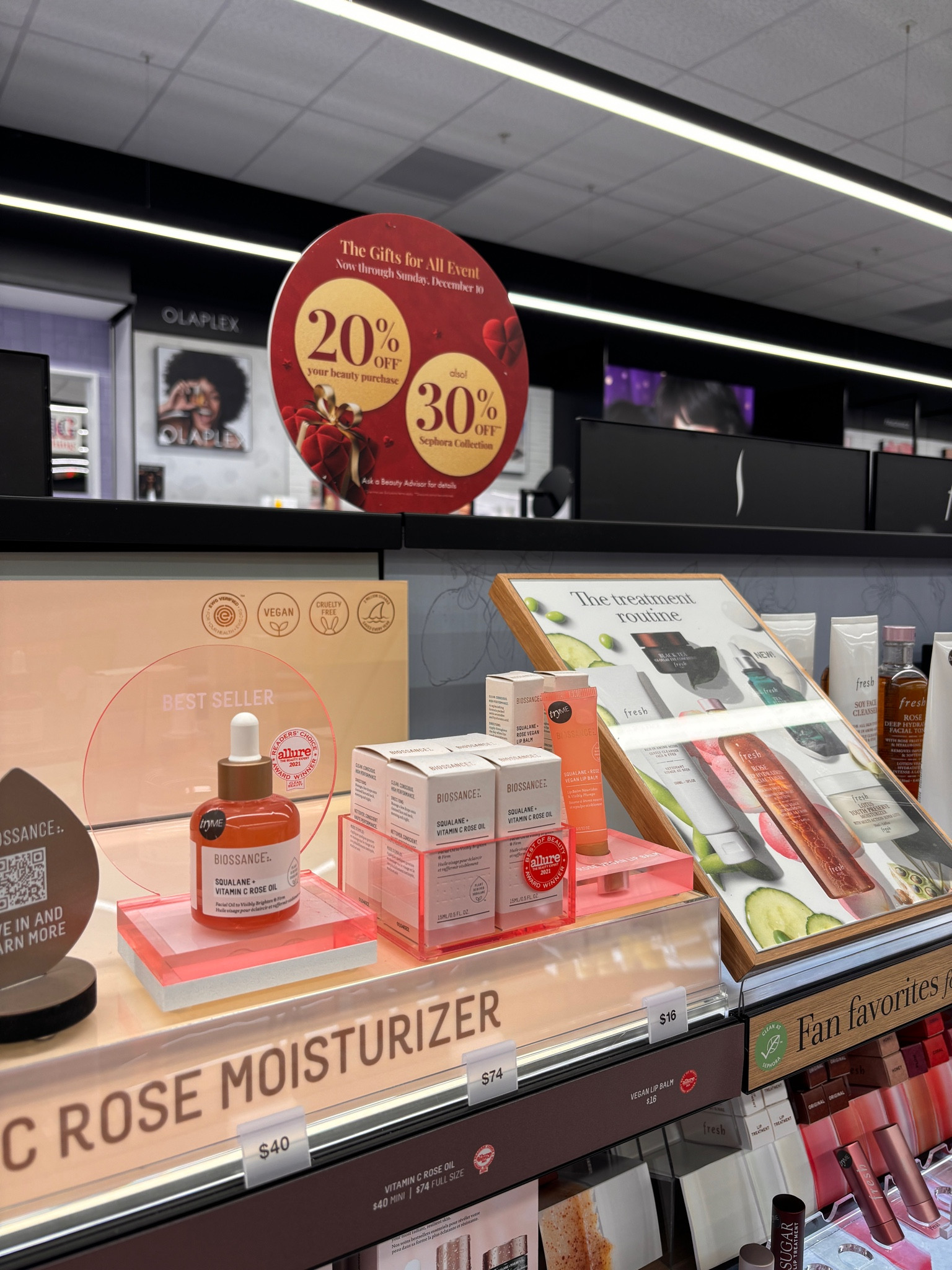 Sephora is 20% off through the weekend! 

#LTKHoliday #LTKsalealert