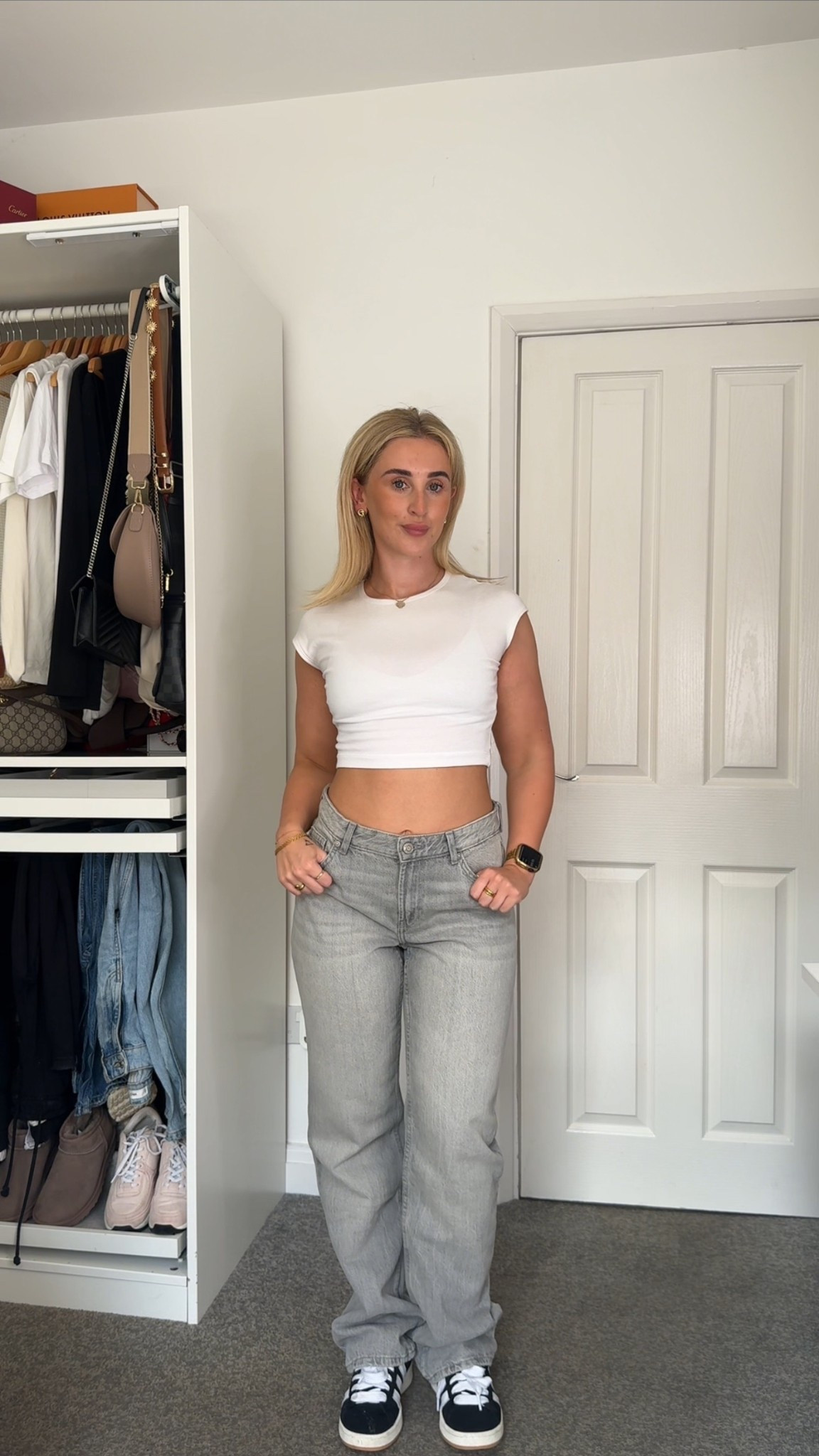 Grey low to mid rise jeans 

#LTKuk #LTKautumn #LTKjeans